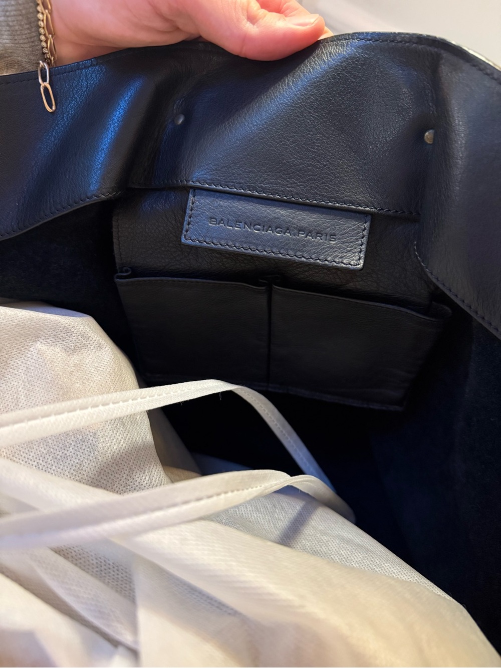 Balenciaga vintage papier A3 black leather tote - Picture 10 of 12